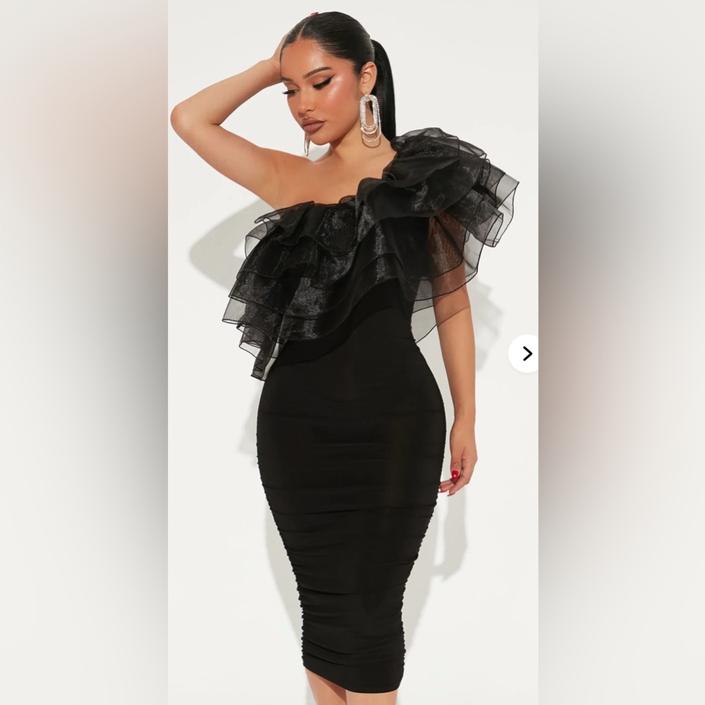 Love You More Midi Dress - Black
